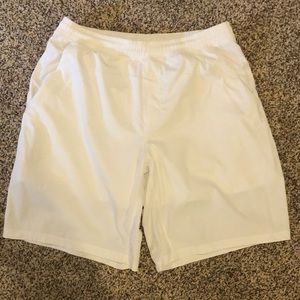 Lululemon White Pace Breaker shorts L